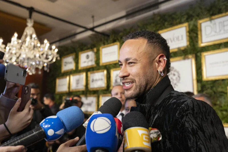 Neymar Jr. estalló por las mentiras que difunde la prensa brasileña