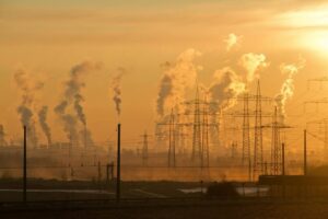 invertir en captura de carbono en vez de energías renovables es tirar el dinero