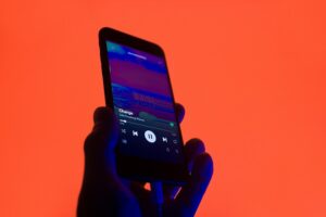 Spotify prepara una nueva opción de suscripción, según Bloomberg. Music Pro hará realidad la antigua promesa de audio HiFi