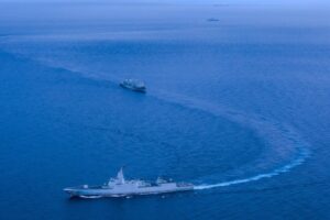 China realizando ejercicios de fuego real frente a su costa
