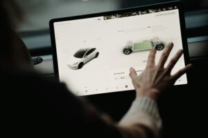 El coche eléctrico pierde el 50% de su valor tres años después de su compra. Aunque no lo parezca, es una buena señal