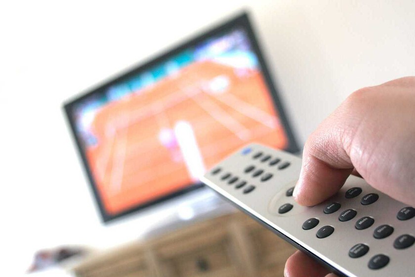 La chapuza de TVE con el apagón de la TDT evidencia que aún no estamos realmente preparados para el cambio