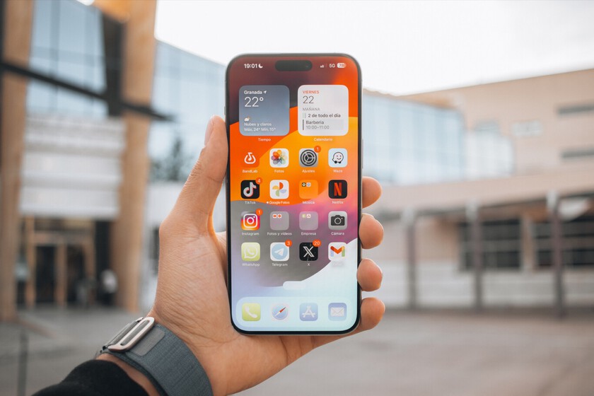 Apple trabaja en su propio "MidJourney". Es una enorme pista de lo que nos espera en el futuro
