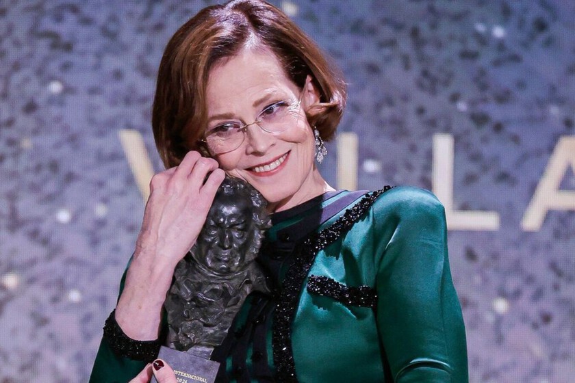 "Creía que no había oído bien". La actriz de doblaje de Sigourney Weaver reacciona a su inesperado homenaje durante los Premios Goya