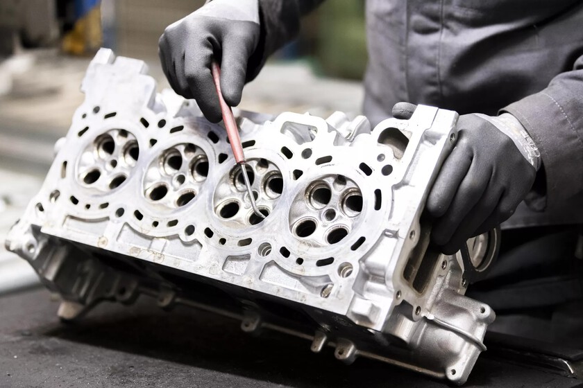 Con la industria volcada en el coche eléctrico, Renault desarrollará un nuevo motor de una tecnología (casi) muerta: el diésel