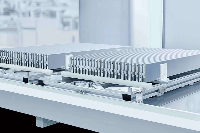 China cree que la batería de estado sólido es clave. Y ya tiene una alianza para que BYD y CATL trabajen juntos