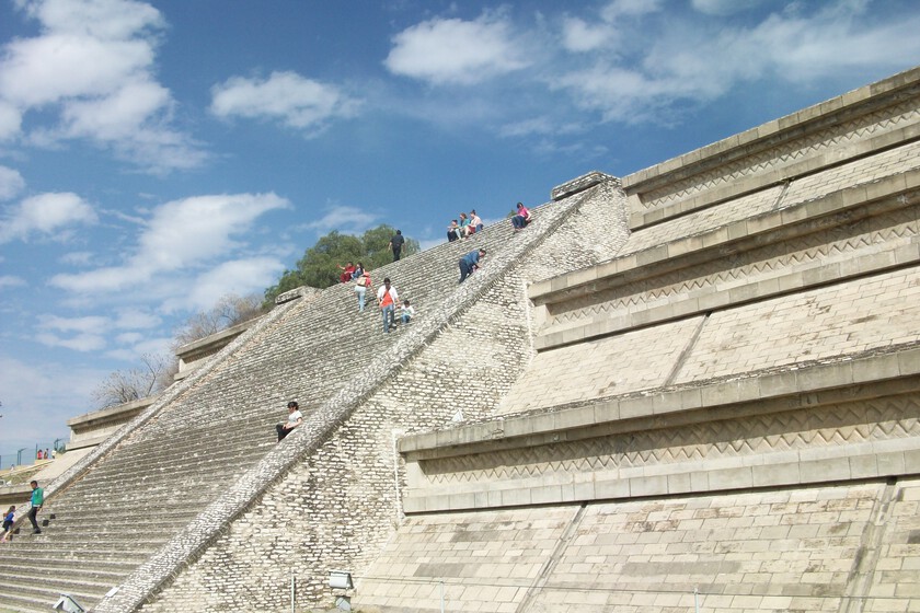 La pirámide con la base más grande del mundo está en México. Y todavía guarda misterios para los arqueólogos