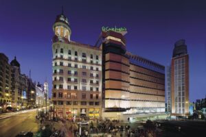 El Corte Inglés lanza sus Ofertas Límite y ofrece descuentos todo el fin de semana en móviles, barras de sonido, auriculares y más