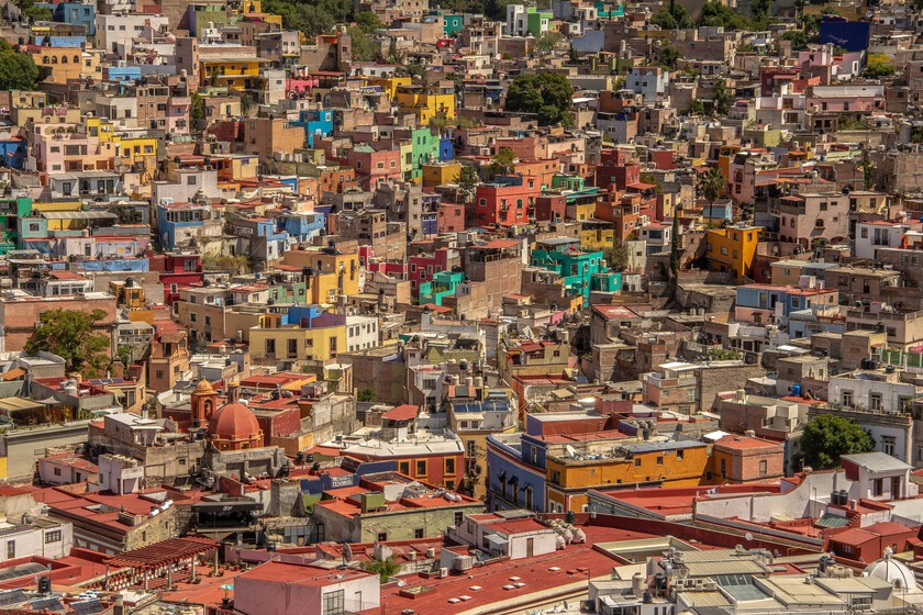 México está recibiendo más remesas extranjeras que nunca. Y todo apunta a que tiene que ver con el narcotráfico