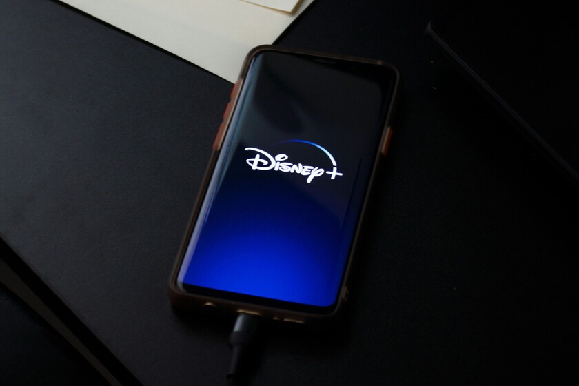 Disney+ avisa de la subida de precios. Si te toca renovar la suscripción anual pagarás hasta un 30% más