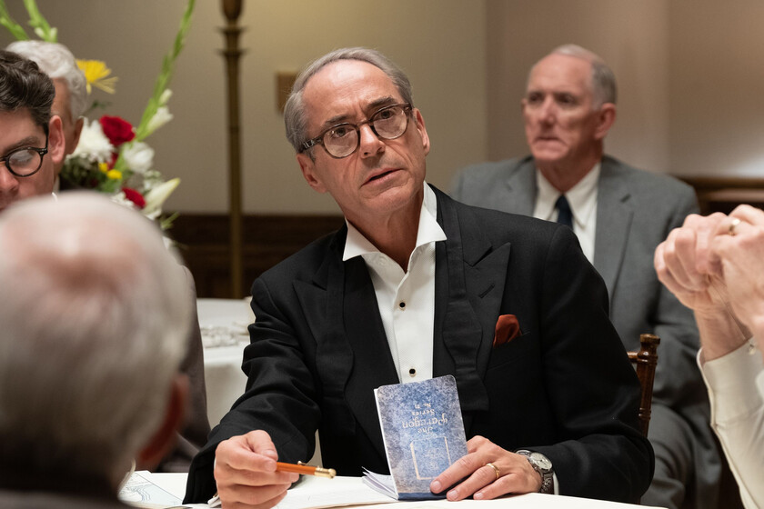 Robert Downey Jr gana el BAFTA por 'Oppenheimer' y se lo agradece a Christopher Nolan por resucitar su "menguante credibilidad"