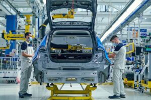 Stellantis renegó del coche eléctrico chino. Ahora ya se plantea fabricarlo por sí misma en una planta histórica de Fiat