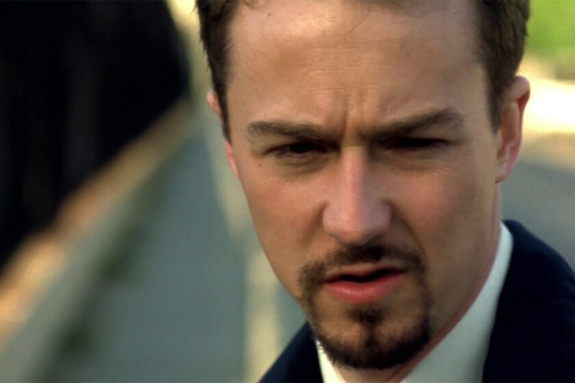Hoy en TV, la impactante e icónica película de culto con la que Edward Norton fue nominado al Óscar