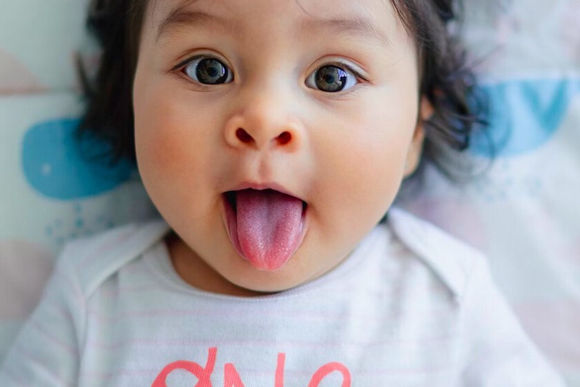 Cada vez más familias españolas cortan el frenillo lingual a sus hijos. Y muchos médicos creen que es un problema