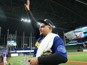 San Cristóbal se rinde a los pies de Ángel Padrón