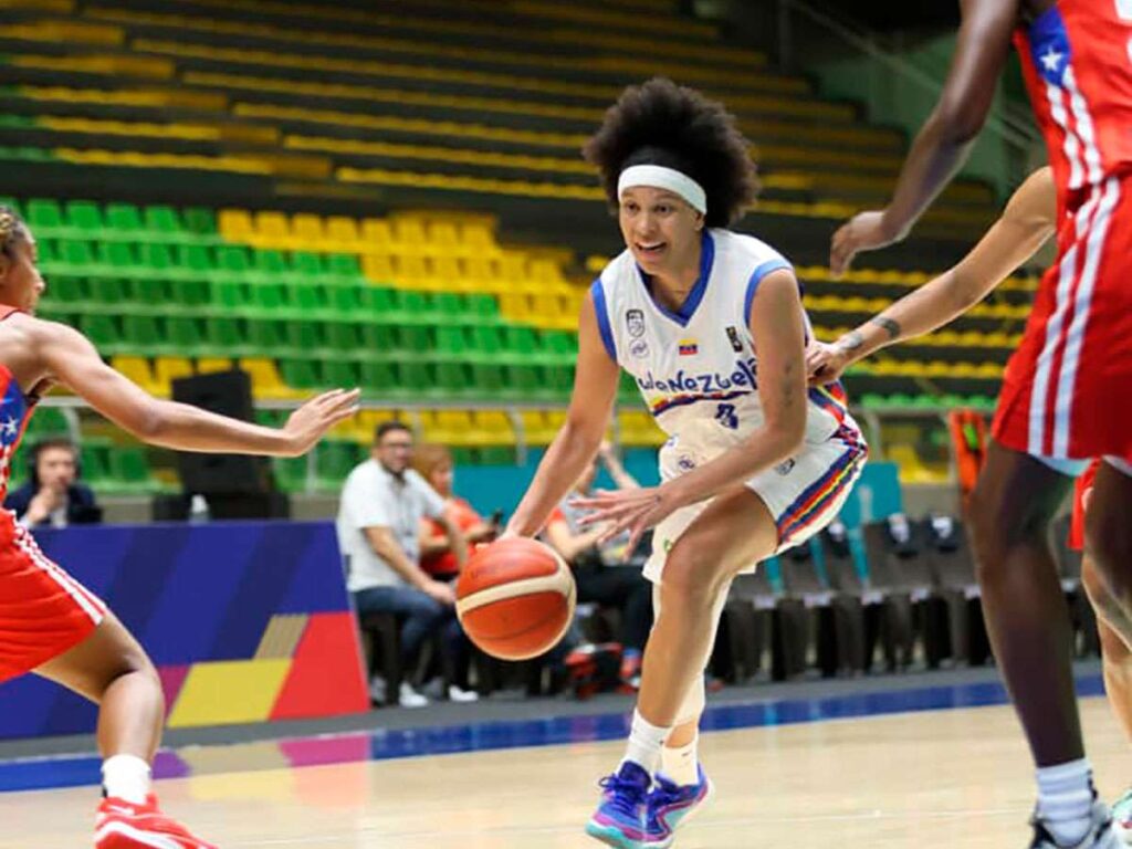 Selección femenina subió en el Ranking FIBA