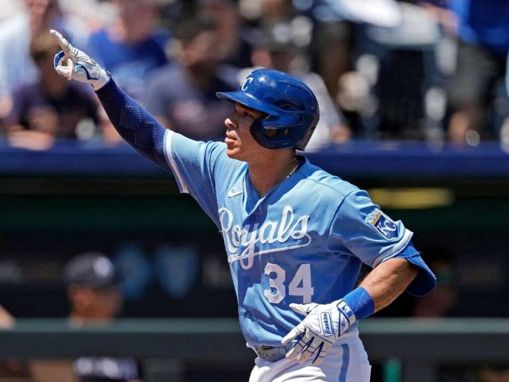 Freddy Fermín espera ser el backup de “Salvy”