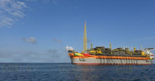 Exxon perforará pozos frente a costas de región disputada entre Guyana y Venezuela