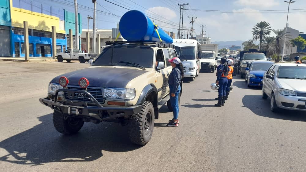 INTT limita la velocidad máxima para el transporte público y privado
