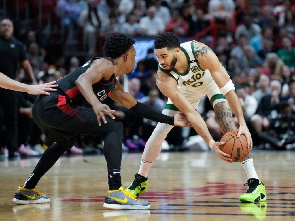 Celtics se impuso a Miami Heat