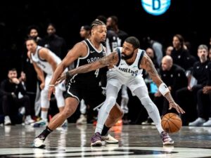 Irving triunfó en su regreso a Brooklyn