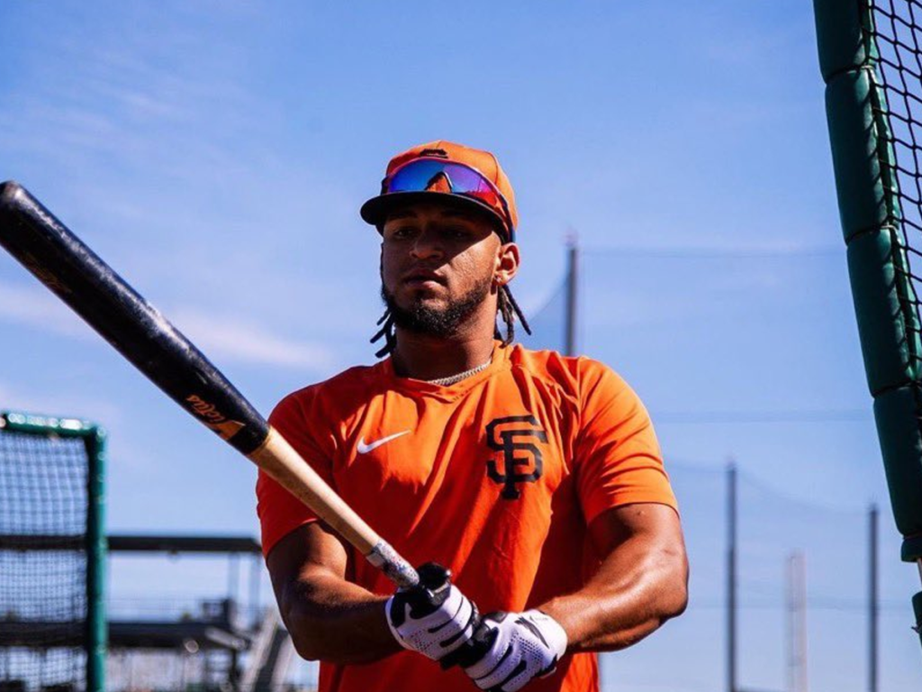 Luis Matos impresiona con su buena forma física