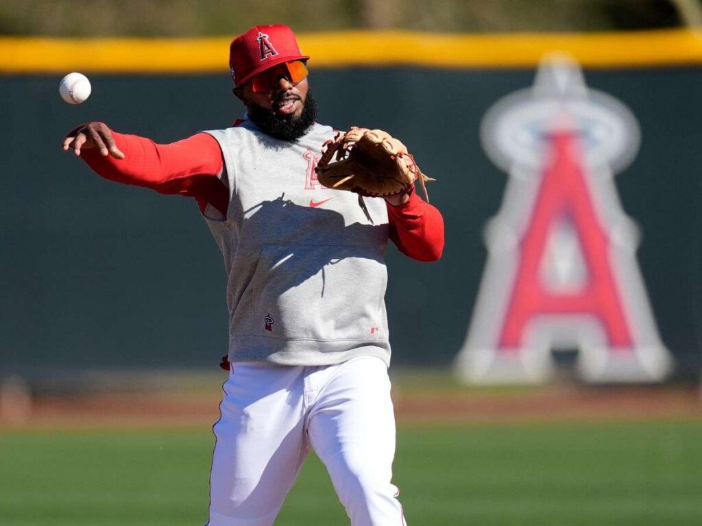 Rengifo sería primer bate en los Angelinos de LA