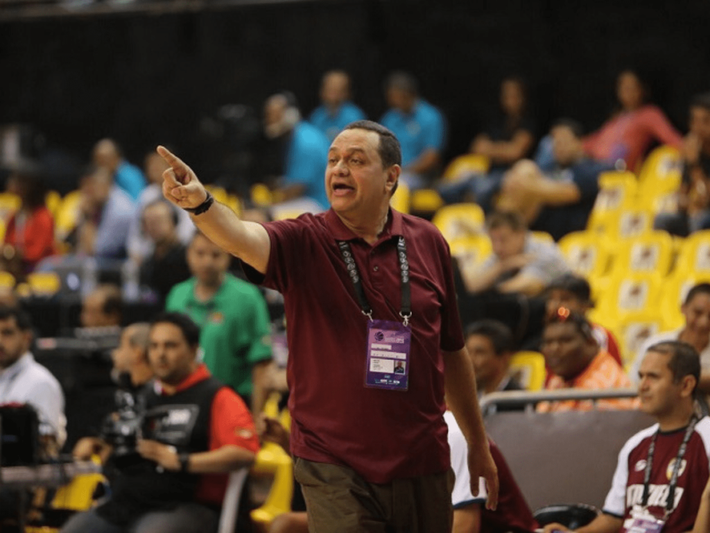 Llaneros de Guárico renovó a Oscar Silva