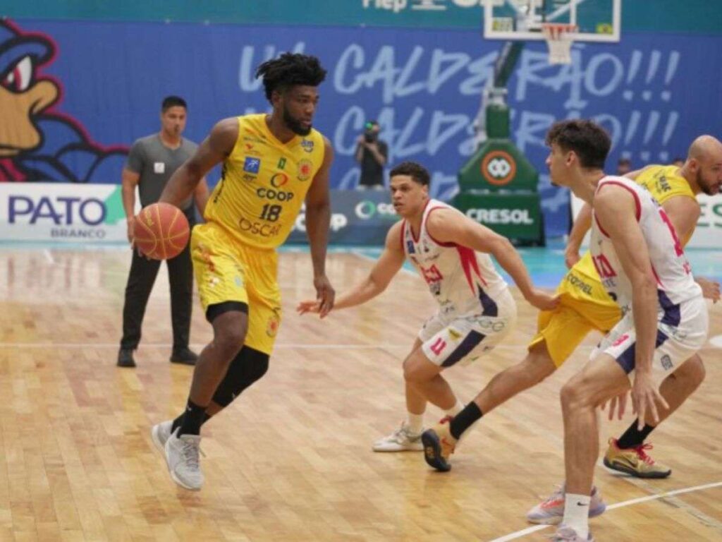 Chourio brilló en triunfo del São José 