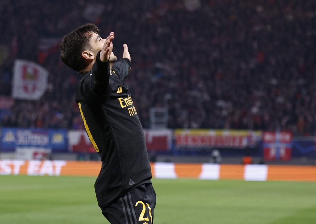 Brahim Díaz: golazo que acerca a cuartos a Real Madrid