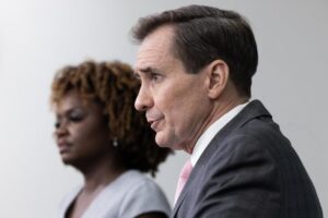 Estados Unidos no ve indicios de que Venezuela llevará a cabo hostilidades contra Guyana