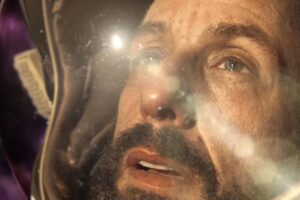 Esta mezcla de ciencia ficción, terror, drama intimista y enigma metafísico es uno de los estrenos más insólitos de Netflix
