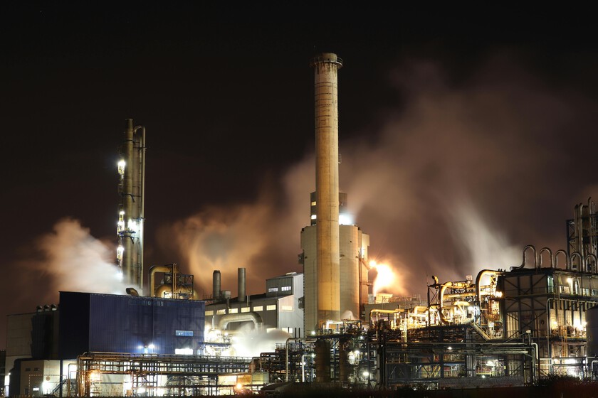 Europa ha acumulado tanto gas natural que solo le queda una opción razonable: almacenarlo en Ucrania
