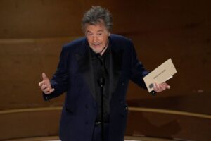 Al Pacino se disculpa por su controvertida lectura de mejor película en los Óscar y señala a los productores. "Lo presenté tal y como me dijeron"