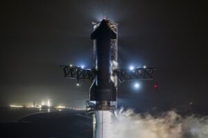 SpaceX sigue dando pasos para el lanzamiento del jueves, pero le falta el más importantne: el permiso para volar