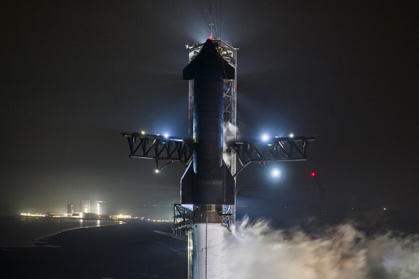 SpaceX sigue dando pasos para el lanzamiento del jueves, pero le falta el más importantne: el permiso para volar