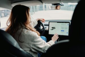 en EEUU la industria ya está comerciando con los datos del coche conectado