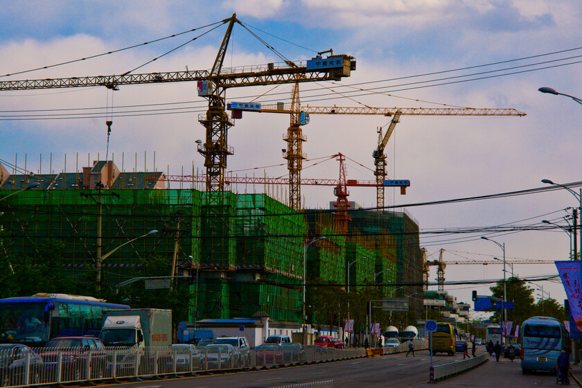 China afronta su peor crisis inmobiliaria con un mensaje claro para sus constructores: quiebra y "nuevo modelo"