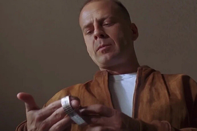 Flechazo a primera vista y barbacoa en casa de Harvey Keitel. Así consiguió Bruce Willis su icónico papel en 'Pulp Fiction'