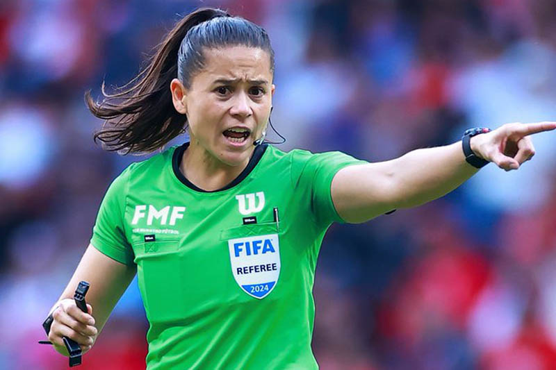 Karen Hernández, árbitro en la Liga MX