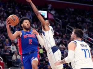 Pistons vencen a Hornets y ganan la serie