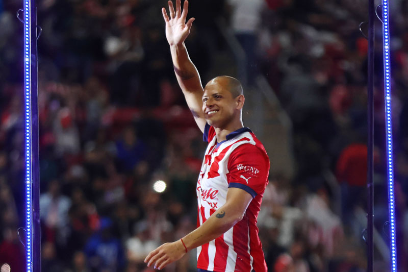 Dedican a Chicharito Hernández el corrido llamado "El Patas Chuecas"