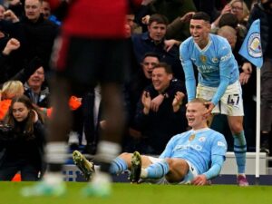 El City remontó de la mano de Phil Foden