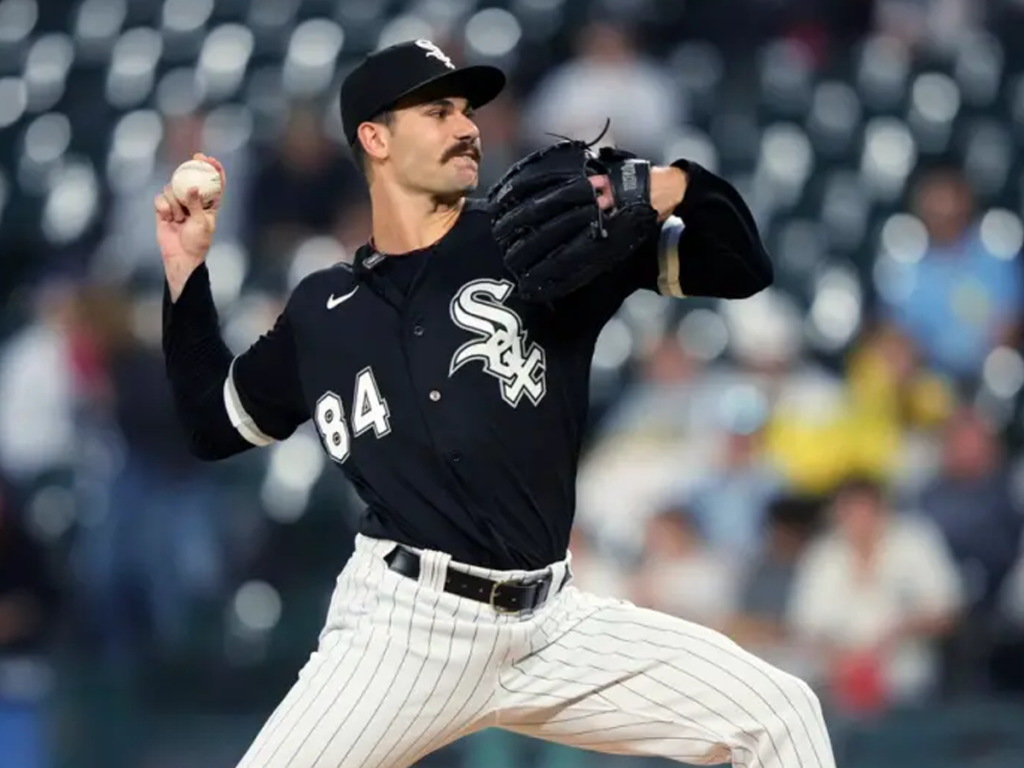 Padres y Medias Blancas negocian por Dylan Cease
