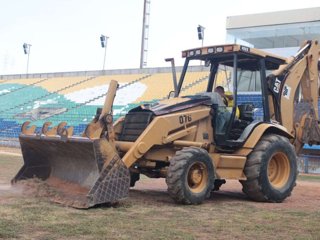 Comenzaron las reparaciones en el Estadio de Guatamare