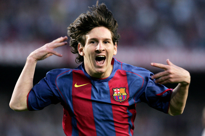 Subastan 1er contrato de Messi: ¡hecho en servilleta!