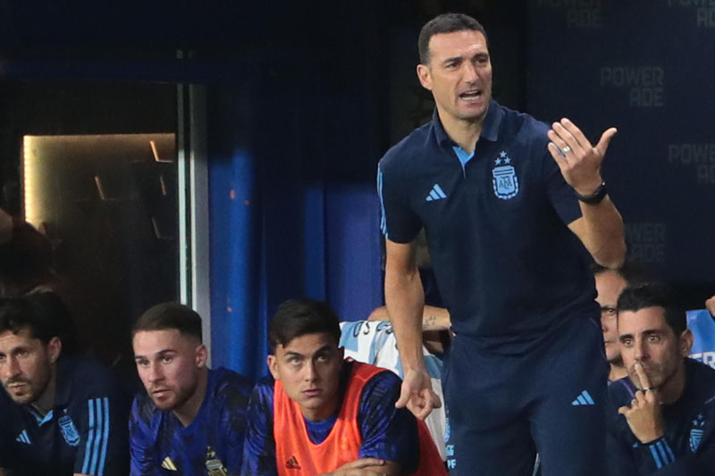 Lionel Scaloni suena como alternativa para dirigir al Real Madrid