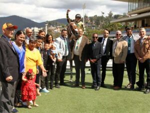 Stronger remató con éxito en la mejor carrera
