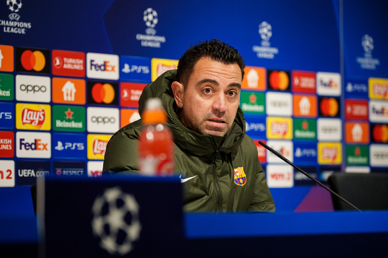 Xavi en conferencia de prensa previa al Barcelona vs Antwerp en la jornada 6 de Champions League. (Foto: 'X' FC Barcelona)