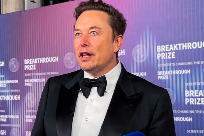 Elon Musk puede poner cohetes en órbita, pero hay algo que todavía no ha conseguido: un buen sastre